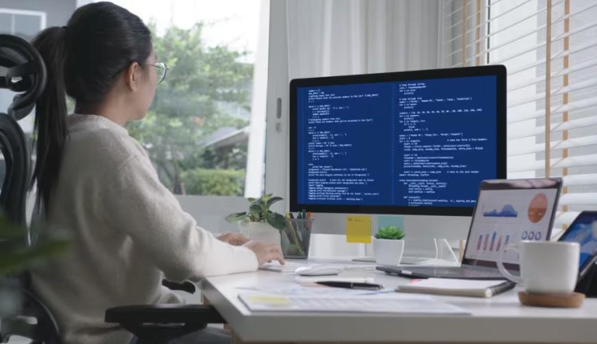 茂县企业数字化解决方案:机器学习赋能商业模式升级的核心路径